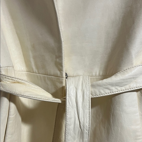 Italian Leather Off White Belted Coat - Picture 4 of 16